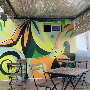 Backpackers La Gaditana Bed & Breakfast