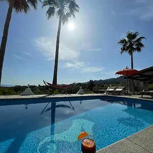 Besito Bed & Breakfast